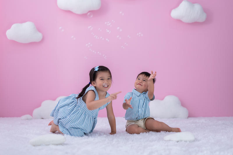  Image of Rebecca Wong's children